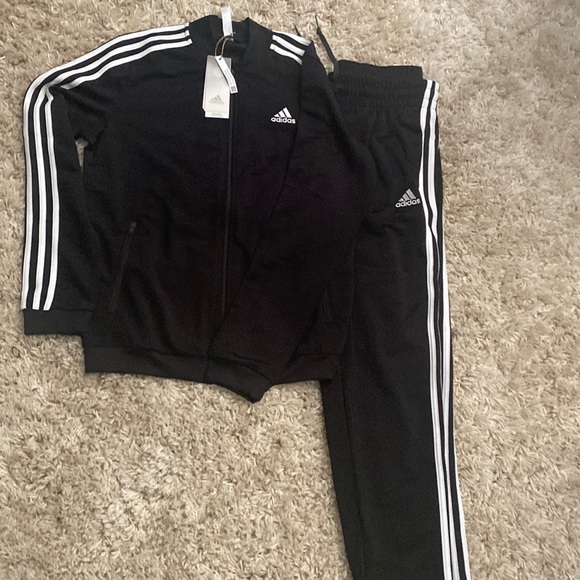 adidas Other - Adidas Sweatsuit